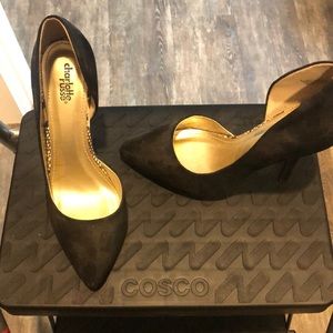 Black heels size 9